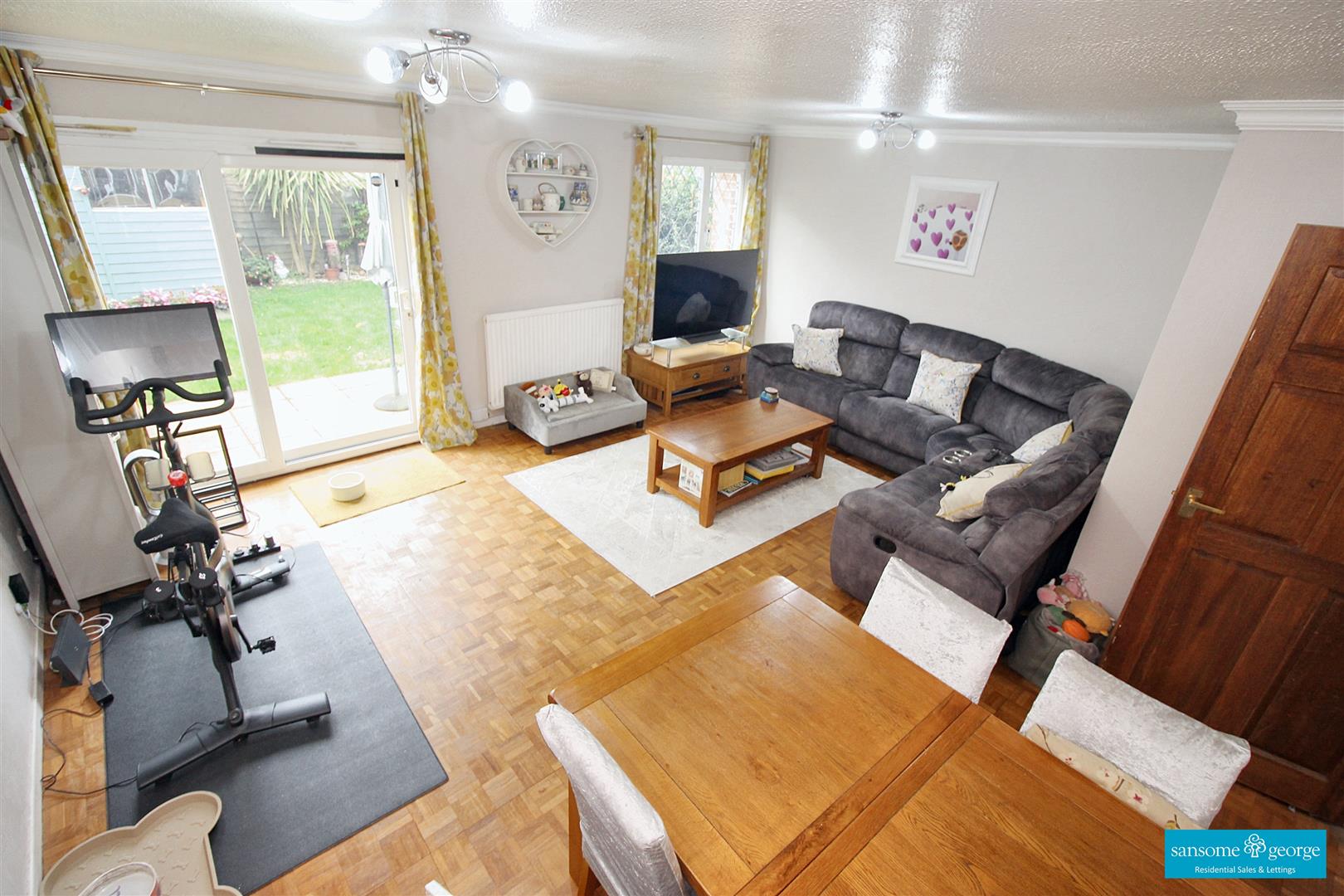 Devitt Close, Shinfield, Reading